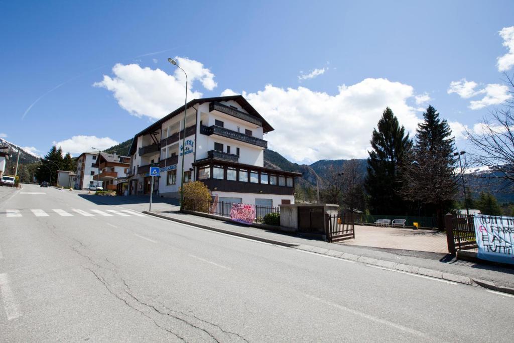 Hotel Migliorati Castione della Presolana Exterior foto